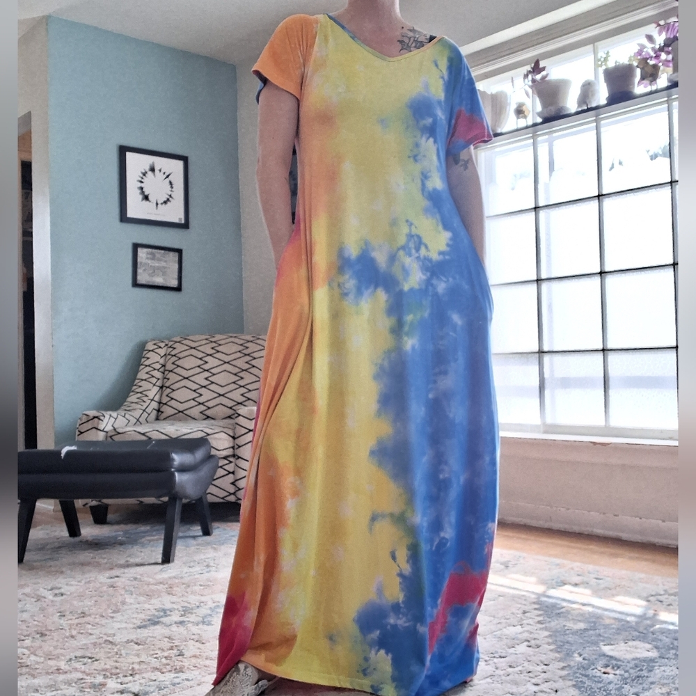 Casual Tie-Dye Maxi Dress with Pockets